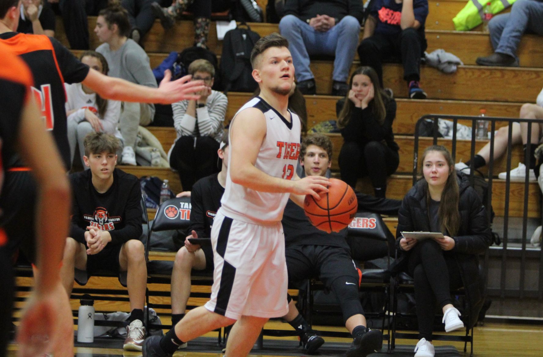 basketball.jpg